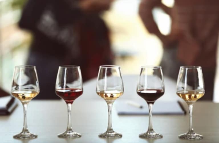 WIJNQUIZ/ WIJNPROEVERIJ